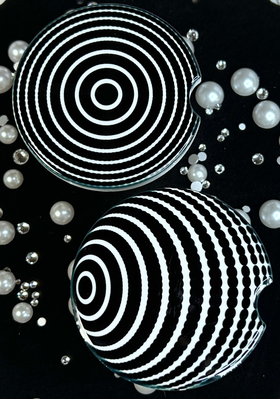 Optical Illusion Ceramic Car Coasters – Black & White Modern Design