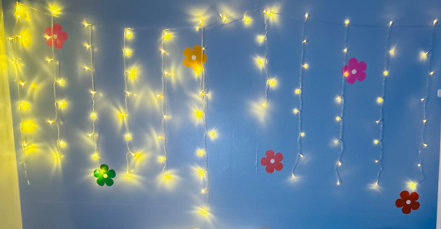 Blooming Daisy Vinyl Wall Decals