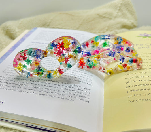 Resin Book Page Holder – Handmade Reading Tool for Book Lovers & Gifts