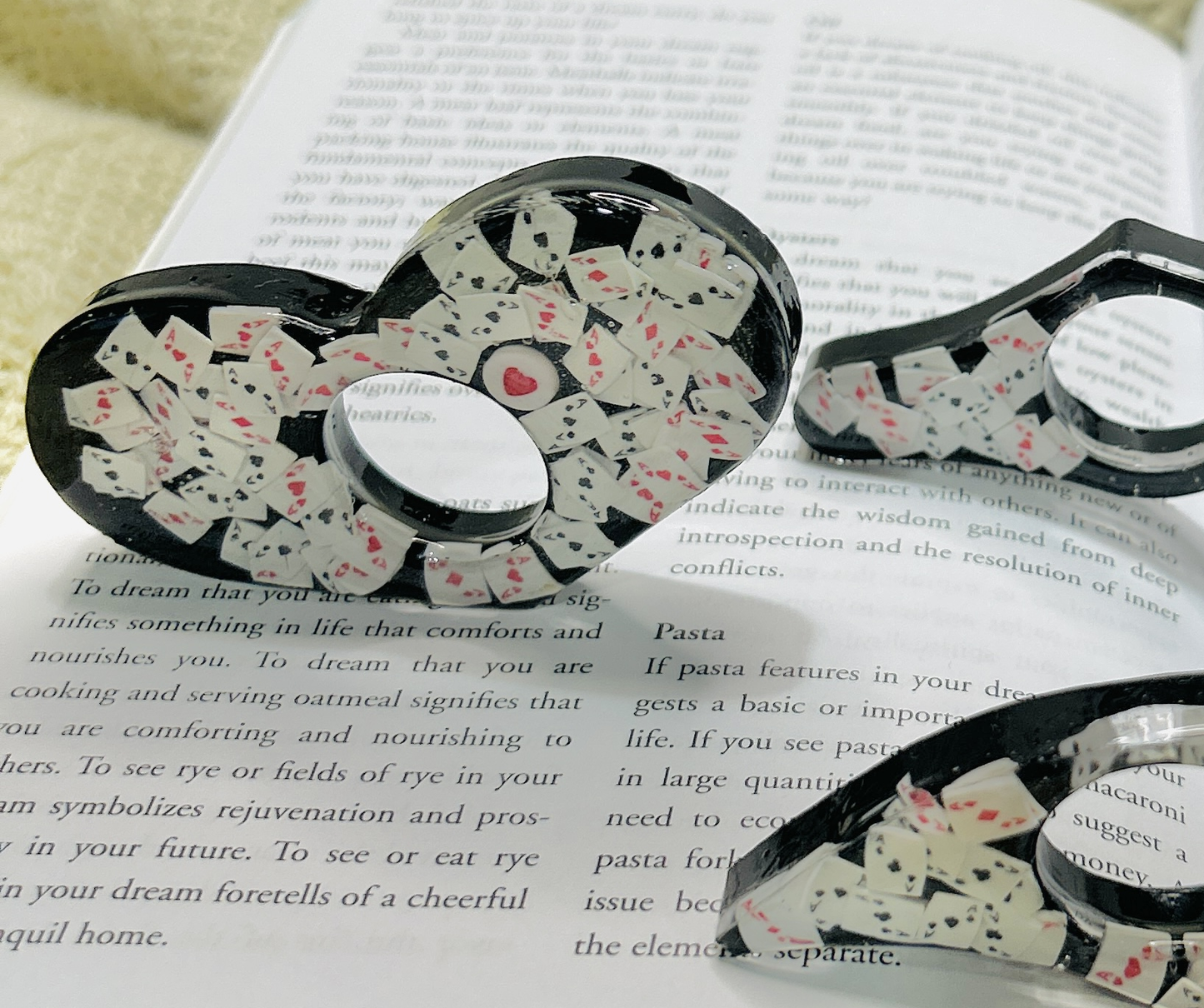 Resin Book Page Holder – Handmade Reading Tool for Book Lovers & Gifts